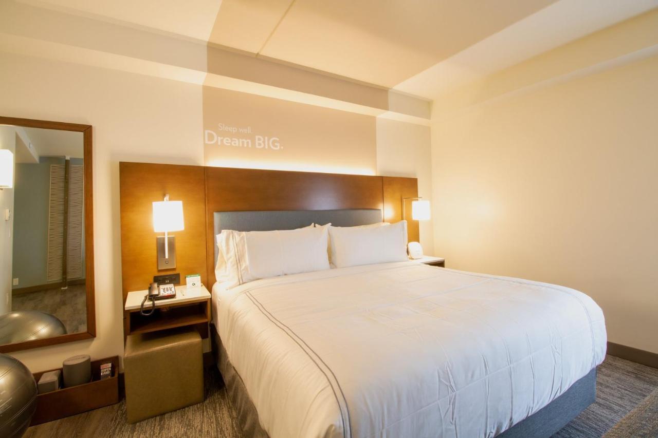 อีเวน แมนเชสเตอร์ แอร์พอร์ต Hotel ภายนอก รูปภาพ