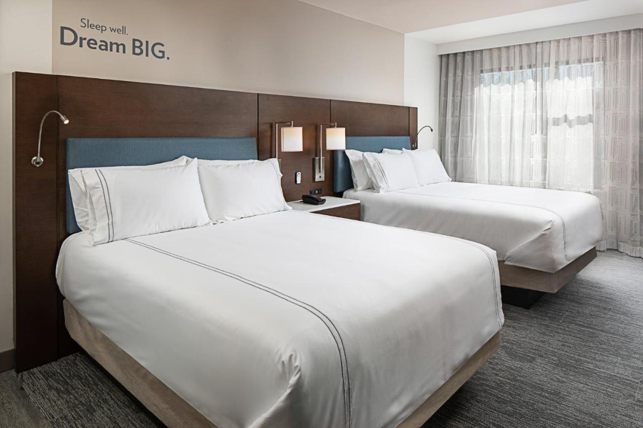 อีเวน แมนเชสเตอร์ แอร์พอร์ต Hotel ภายนอก รูปภาพ